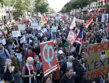 Γαλλία: Στους δρόμους οι «Ανυπότακτοι» κατά του Μακρόν